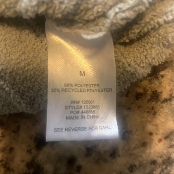 Hippy Rose Olive Green Sweater Medium - Picture 5 of 5